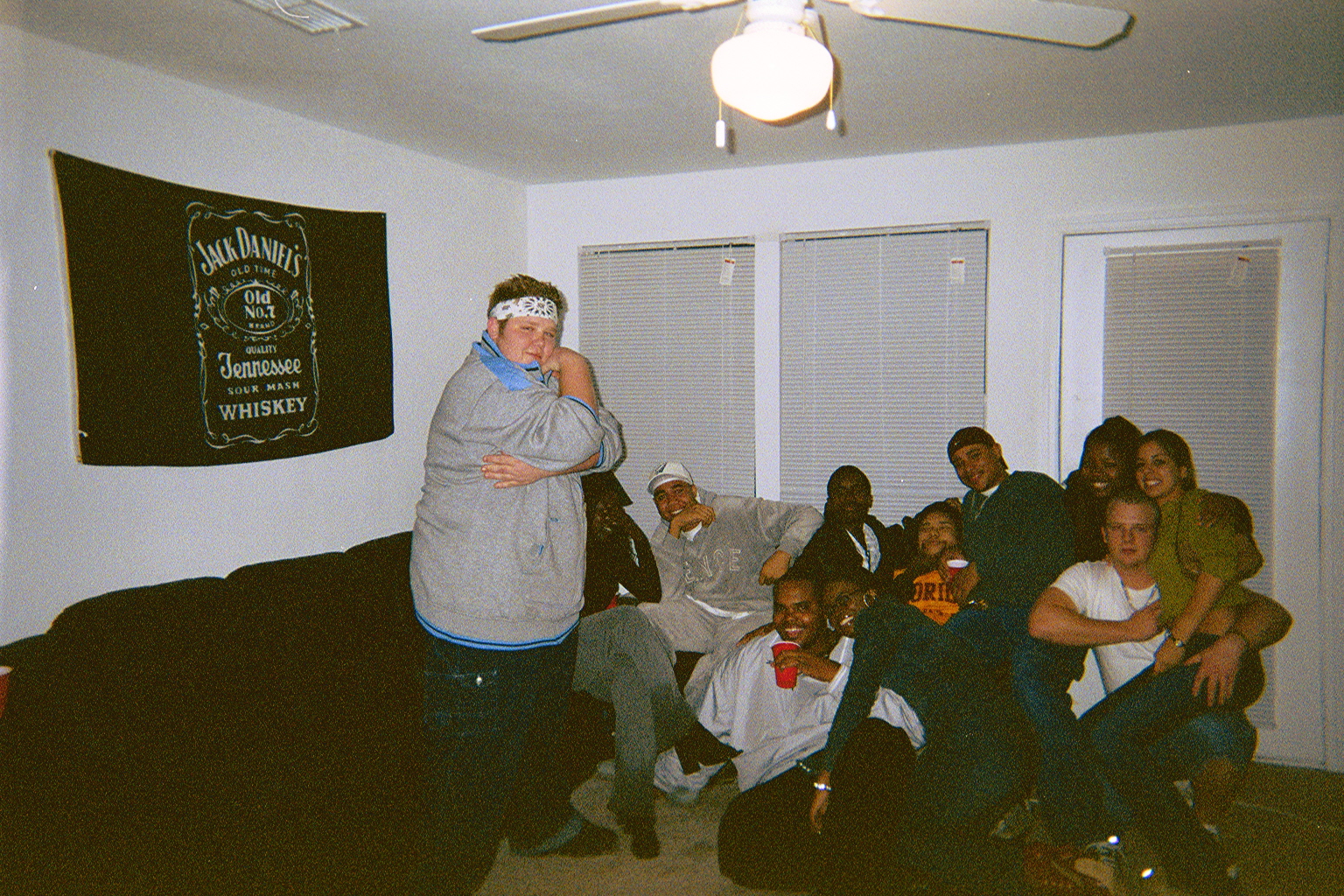 001_010.jpg