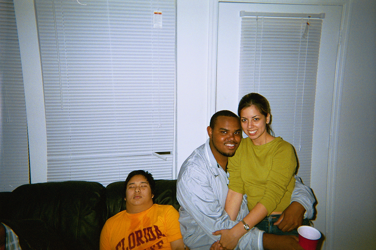003_03.jpg